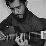 Profesor de guitarra clásica y composición